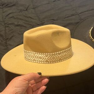 brand new fashion hat